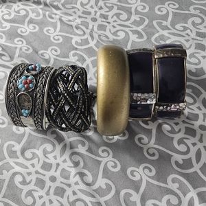 ⭐️FREE 5pc Bracelet Bundle